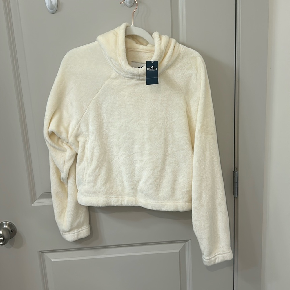 Brand new with tag Hollister Sherpa hoodie